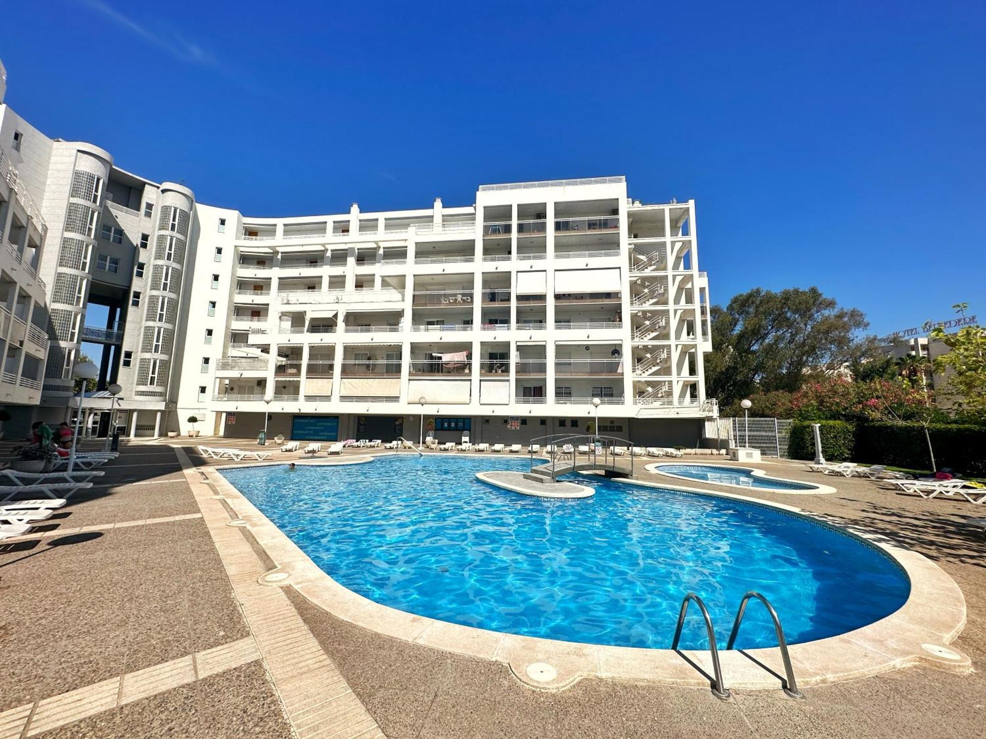 Domuum Holidays - Royal Salou Eksteriør billede